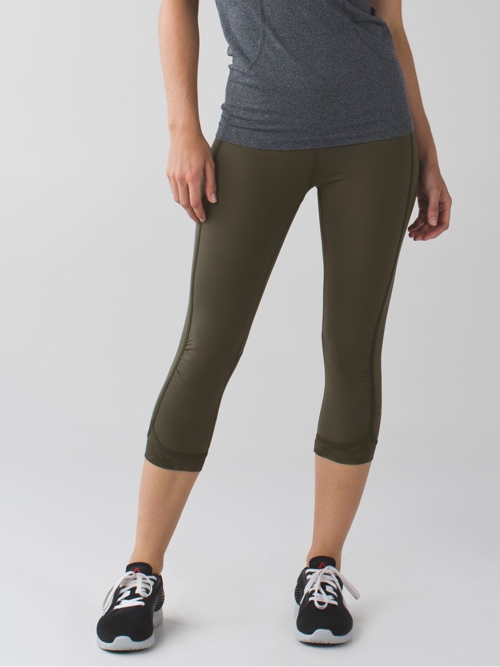 Lululemon Run For Days Crop (4)